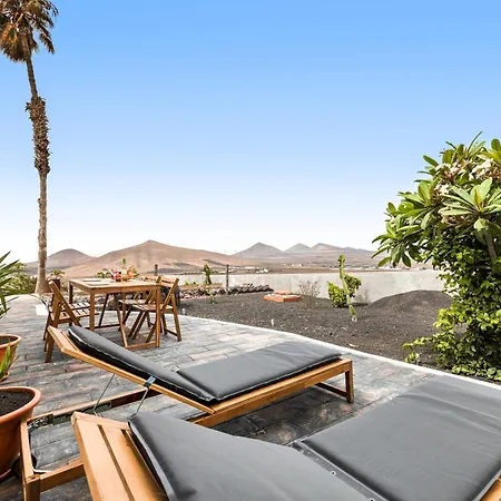 Home2book Cozy Terrace House With Volcano Views Nazaret